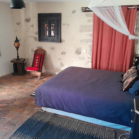 Les Loges De Yoff Bed & Breakfast Ambon Dış mekan fotoğraf